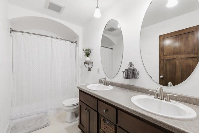 N9185 JONSCH DRIVE, Appleton, WI 54915