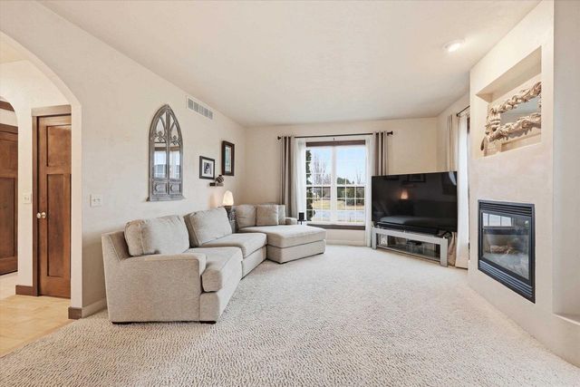 N9185 JONSCH DRIVE, Appleton, WI 54915