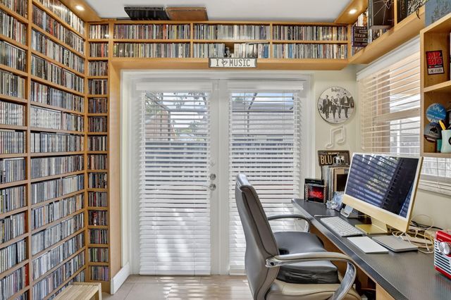 10120 Sheridan St., Pembroke Pines, FL 33026