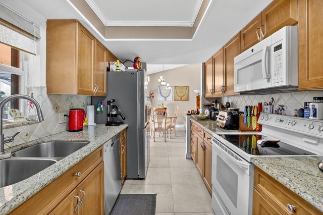 10120 Sheridan St., Pembroke Pines, FL 33026