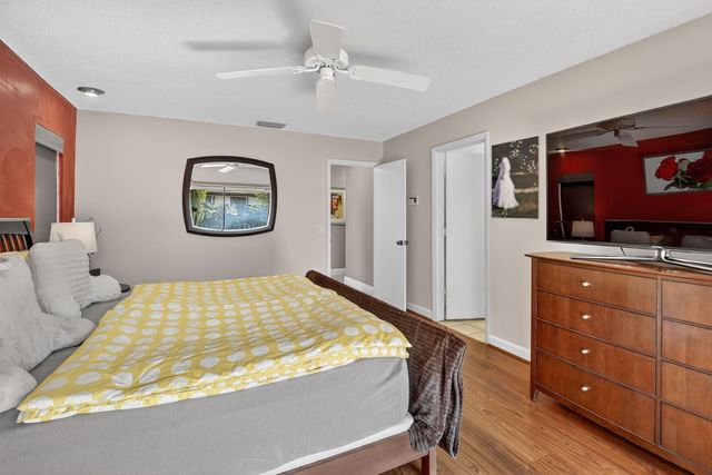 10120 Sheridan St., Pembroke Pines, FL 33026