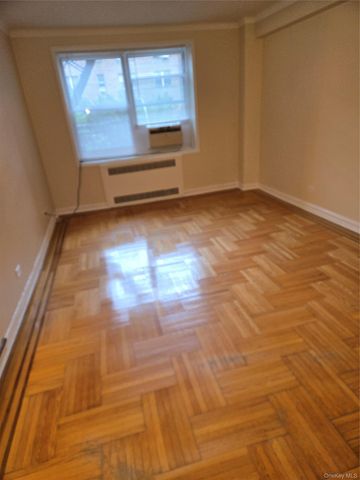 99-45 67 Road 223, Forest Hills, NY 11375