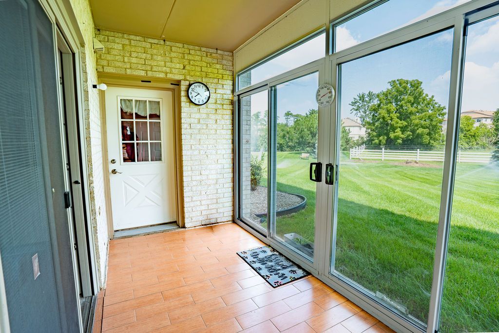 6420 Pine Trail Lane 2, Tinley Park, IL 60477 — photo 2