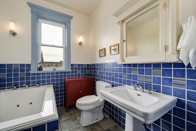 2208 W Cortez Street 3, Chicago, IL 60622