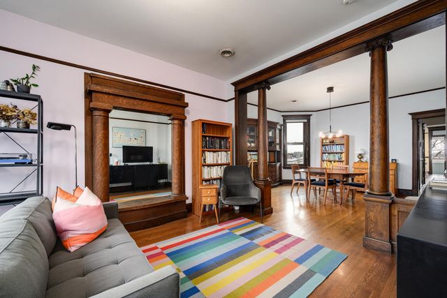 2208 W Cortez Street 3, Chicago, IL 60622