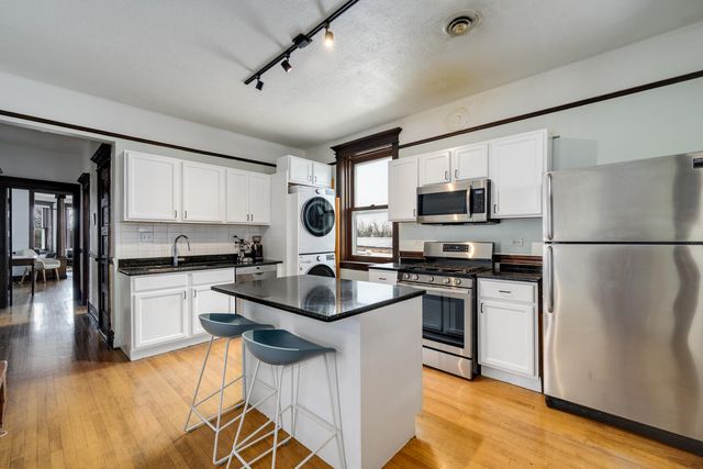 2208 W Cortez Street 3, Chicago, IL 60622