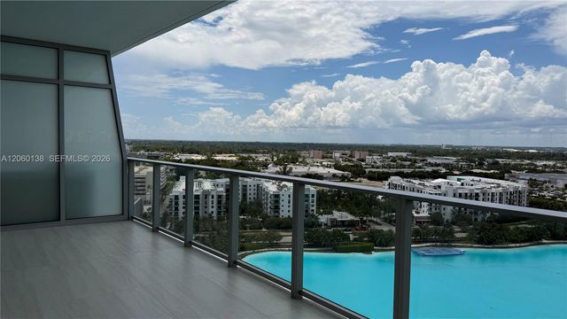 2411 Laguna Circle 1510, North Miami, FL 33181