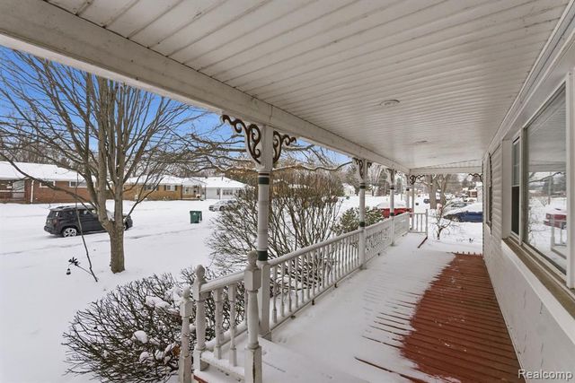 19061 Veronica Avenue, Eastpointe, MI 48021