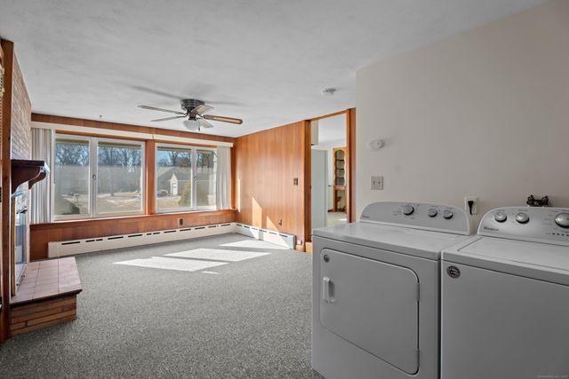 42 A & B New London Road, Groton, CT 06355