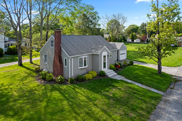 42 A & B New London Road, Groton, CT 06355