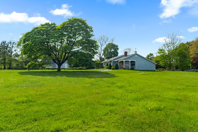 42 A & B New London Road, Groton, CT 06355