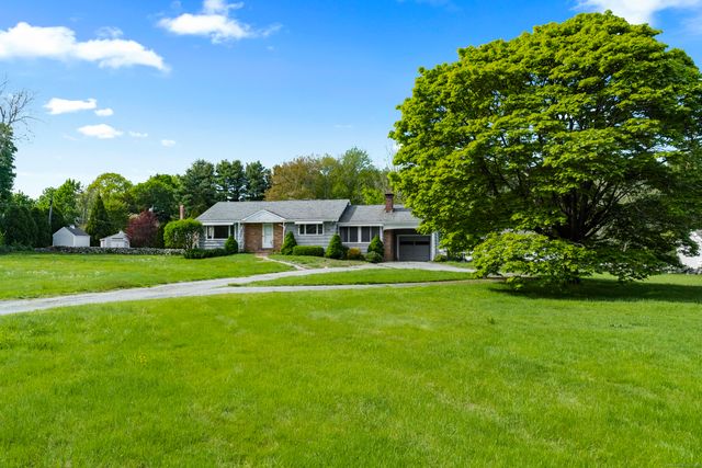 42 A & B New London Road, Groton, CT 06355