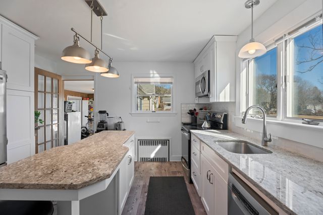 42 A & B New London Road, Groton, CT 06355