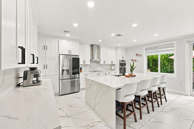 7930 Rockport Circle, Lake Worth, FL 33467