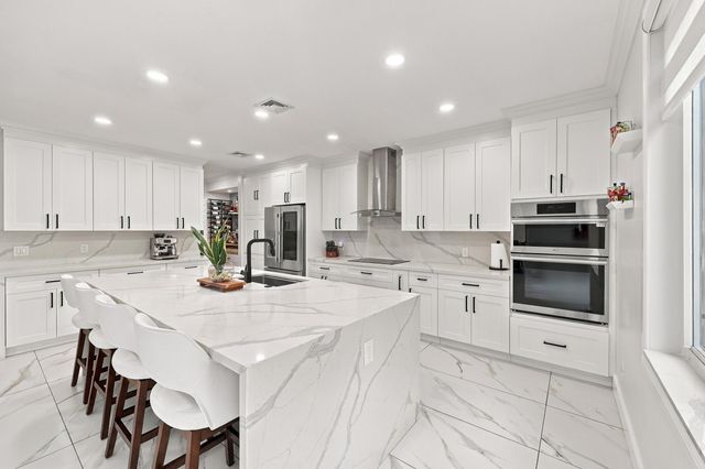 7930 Rockport Circle, Lake Worth, FL 33467