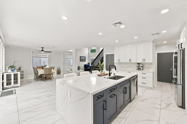 7930 Rockport Circle, Lake Worth, FL 33467
