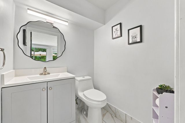 7930 Rockport Circle, Lake Worth, FL 33467