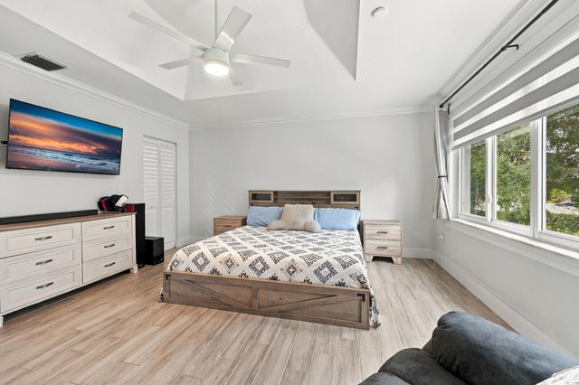 7930 Rockport Circle, Lake Worth, FL 33467