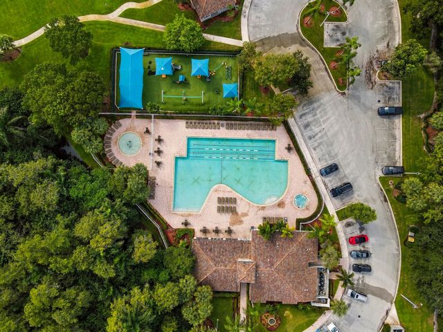 7930 Rockport Circle, Lake Worth, FL 33467