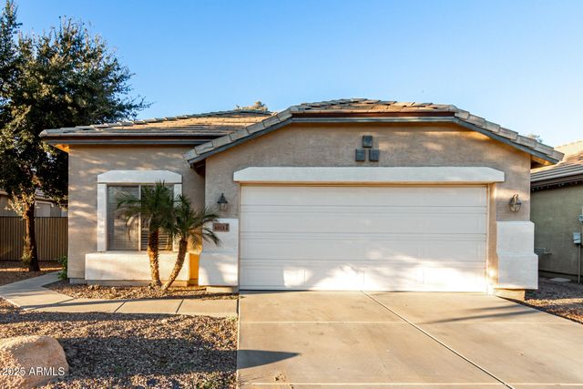 4013 S SUMMER Court, Gilbert, AZ 85297