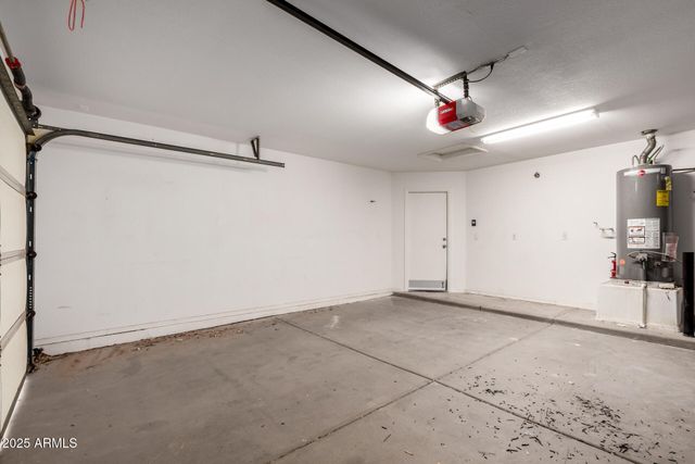 4013 S SUMMER Court, Gilbert, AZ 85297