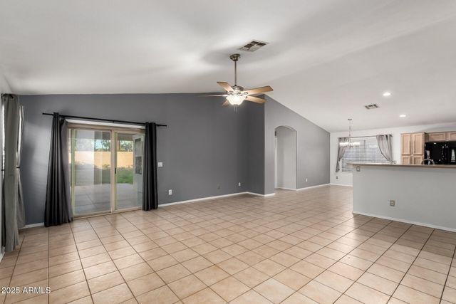 4013 S SUMMER Court, Gilbert, AZ 85297