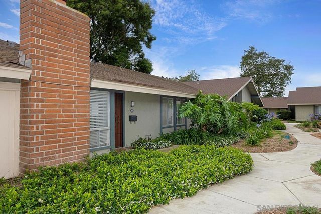 455 Los Arbolitos, Oceanside, CA 92058