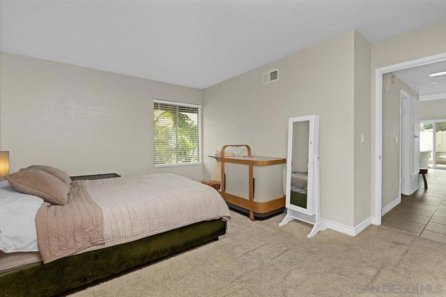455 Los Arbolitos, Oceanside, CA 92058
