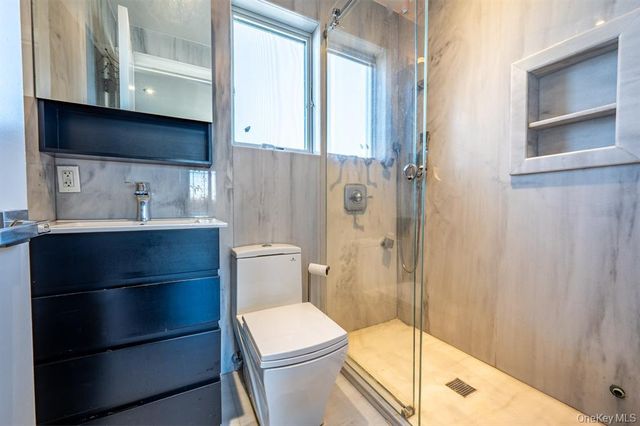 1903 Tomlinson Avenue, Bronx, NY 10461