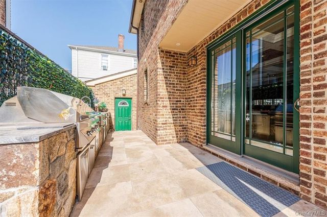 1903 Tomlinson Avenue, Bronx, NY 10461