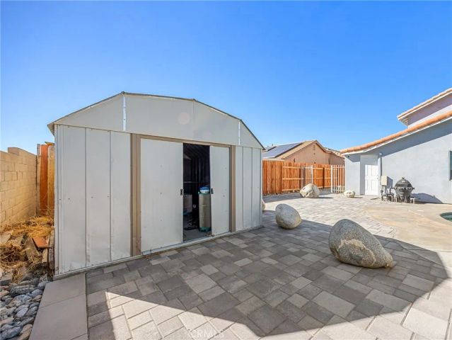 8541 Dove Creek, Hesperia, CA 92344