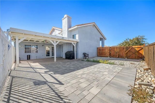 8541 Dove Creek, Hesperia, CA 92344