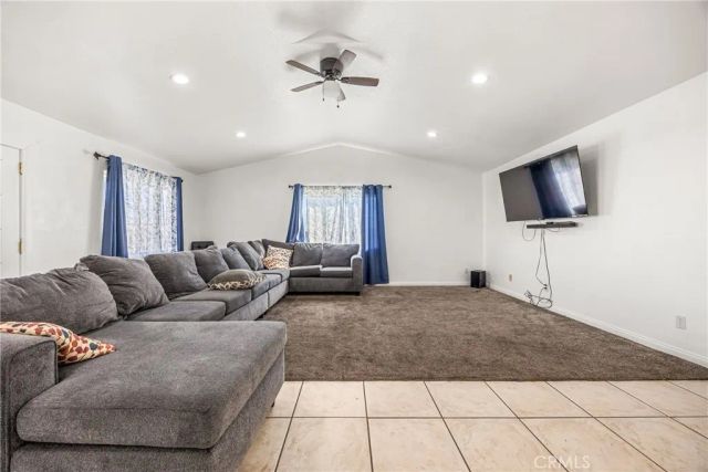 8541 Dove Creek, Hesperia, CA 92344