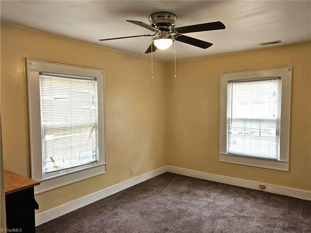 901 Grace Avenue, Burlington, NC 27217