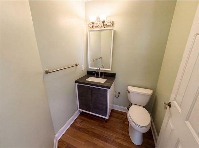 4710 Roswell Road, Marietta, GA 30062
