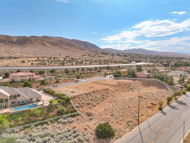 Shasta Place, Palmdale, CA 93550