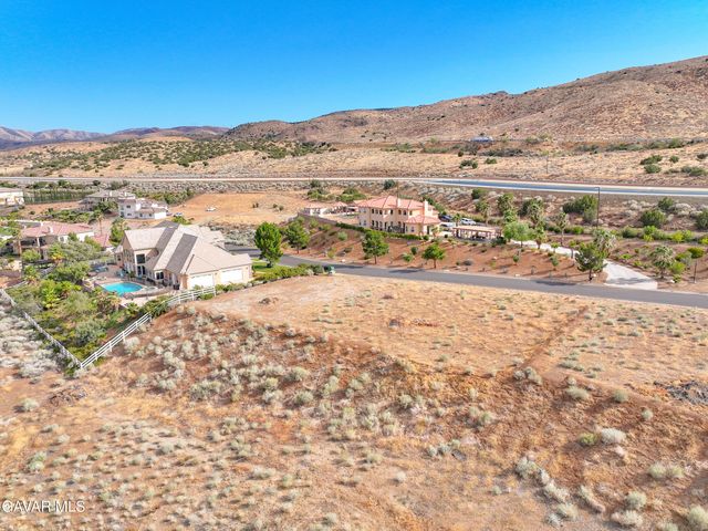 Shasta Place, Palmdale, CA 93550