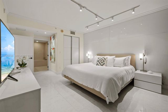 6799 Collins Ave CPH06, Miami Beach, FL 33141