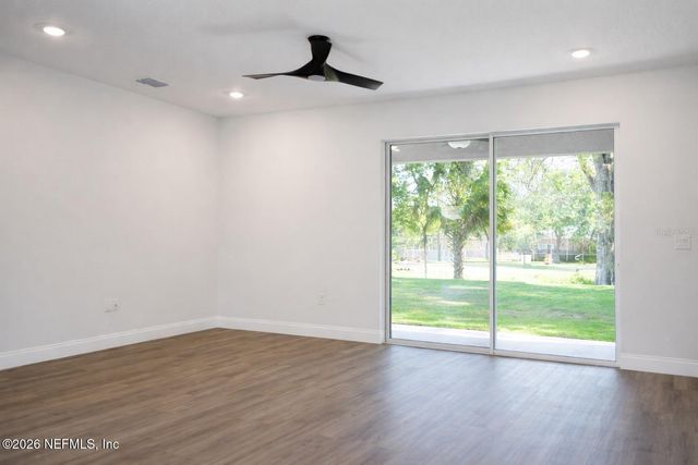 23 BANNER Lane, Palm Coast, FL 32137