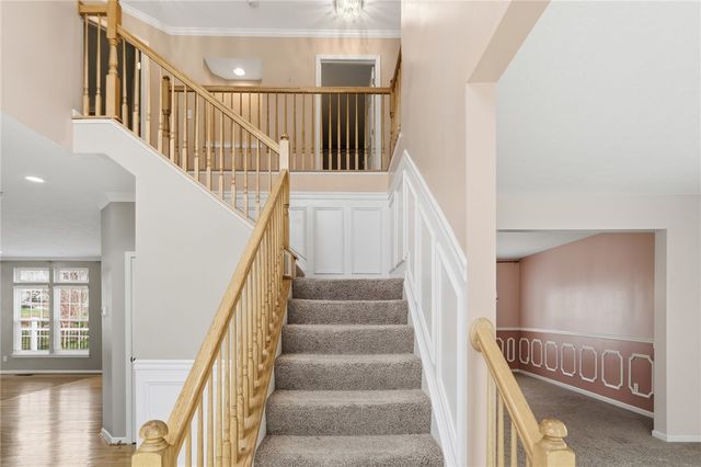 44 Ridge Wood Drive, Monroe, OH 45050