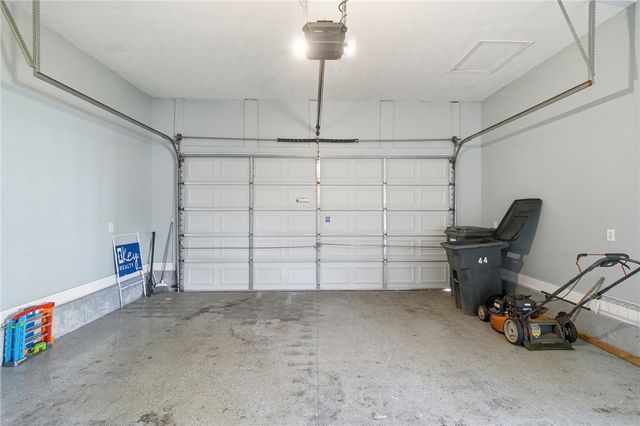 44 Ridge Wood Drive, Monroe, OH 45050