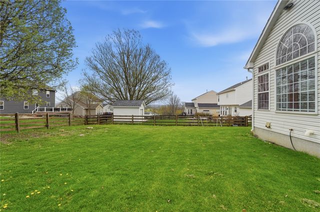 44 Ridge Wood Drive, Monroe, OH 45050