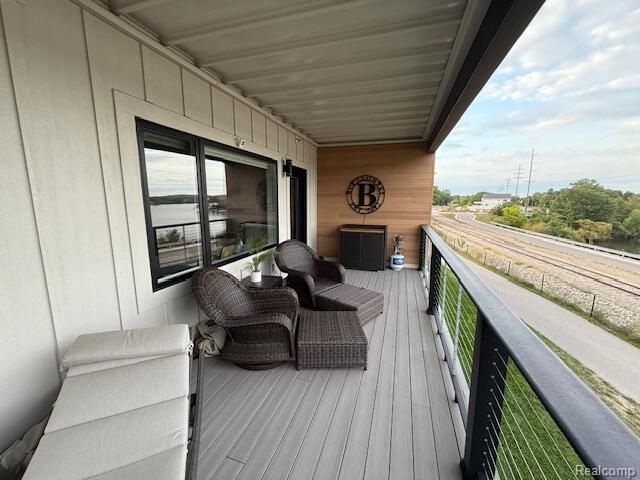 225 E 17th Street 2C, Traverse City, MI 49684