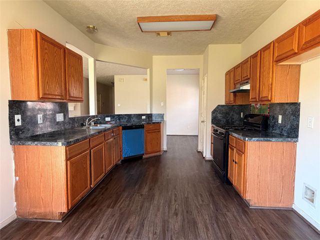 13423 Agarita Lane, Houston, TX 77083