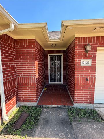 13423 Agarita Lane, Houston, TX 77083