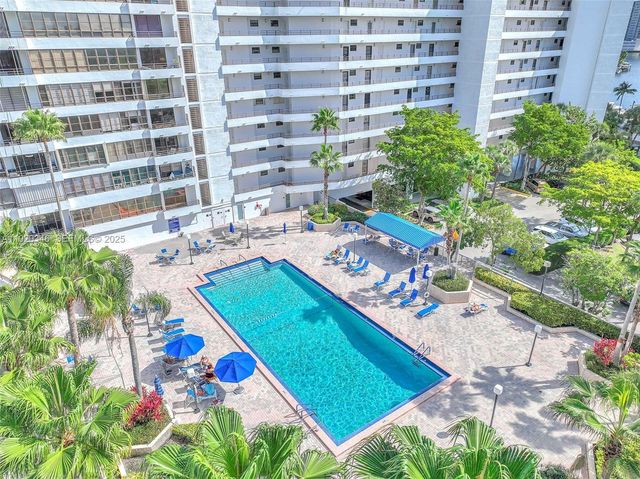 500 Three Islands Blvd 816, Hallandale Beach, FL 33009
