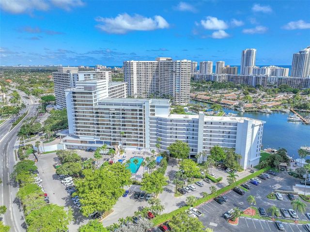 500 Three Islands Blvd 816, Hallandale Beach, FL 33009