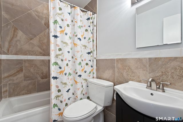 59 Rock Spring Road 25, Stamford, CT 06906