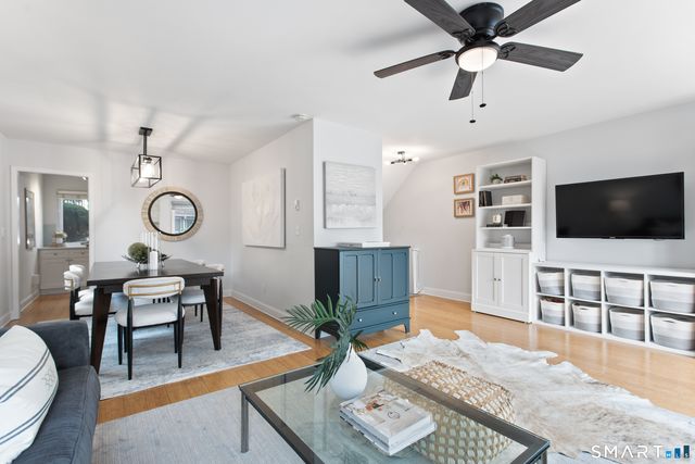 59 Rock Spring Road 25, Stamford, CT 06906
