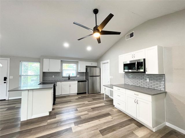 11241 YEWTREE AVENUE, Port Richey, FL 34668
